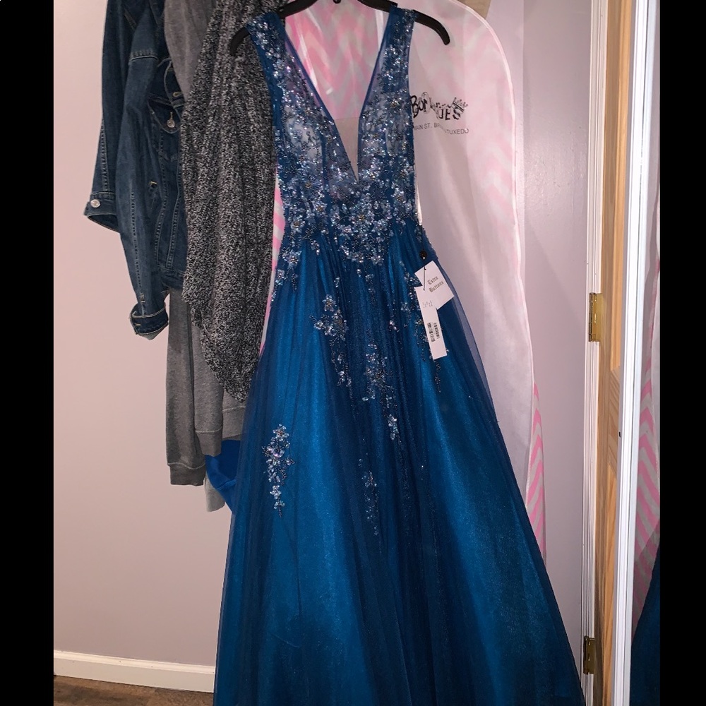 2019 Jovani Prom Dress